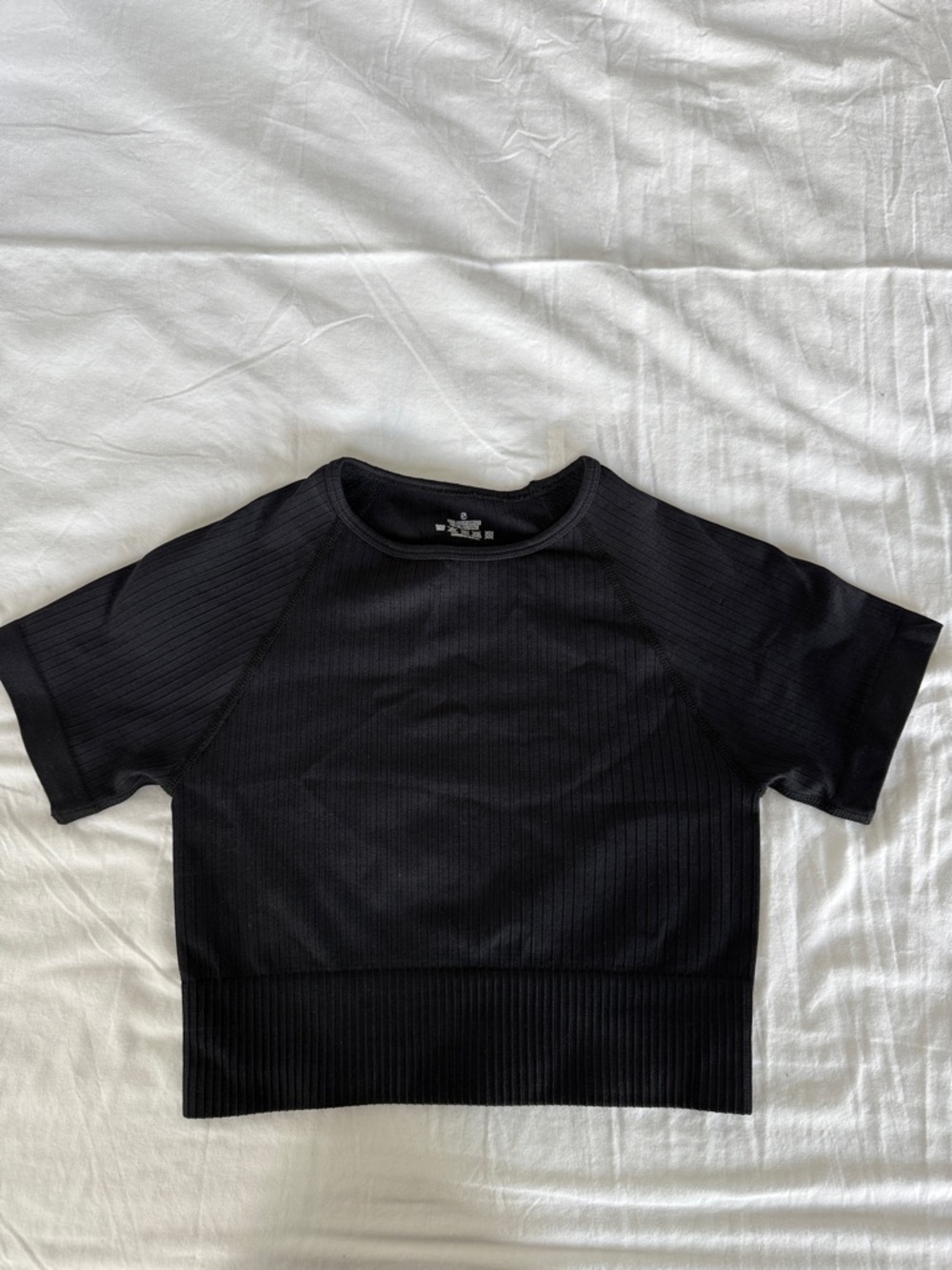 Amazon Black Ribbed Short Sleeve Workout Crop Top